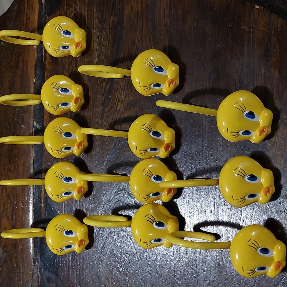 12 Tweety bird looney tunes shower curtain rod hooks